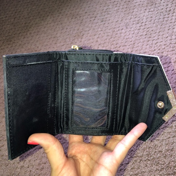Wallet - Picture 2 of 2